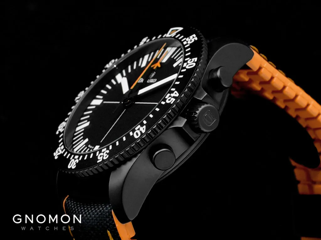 DC82 Orange Black  - Central Minutes Chrono