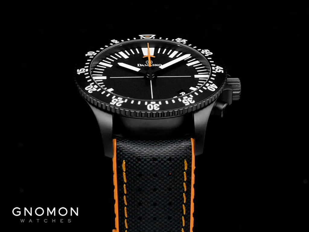 DC82 Orange Black  - Central Minutes Chrono