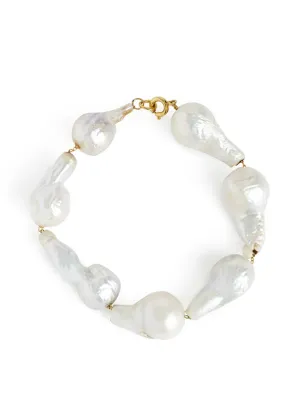 Freshwater pearl bracelet