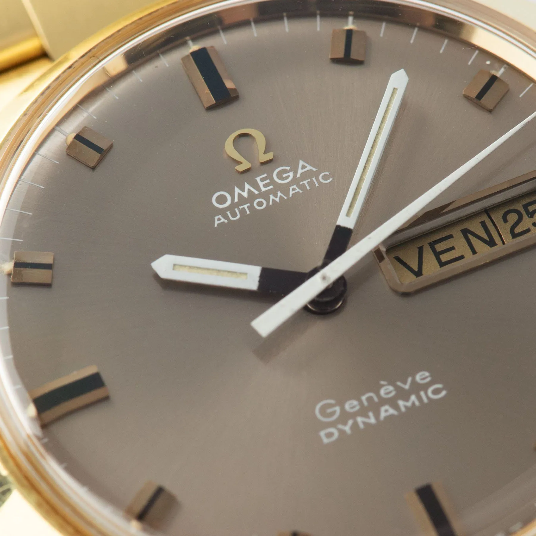 Omega Dynamic Yellow Gold Grey Dial Ref 166.079